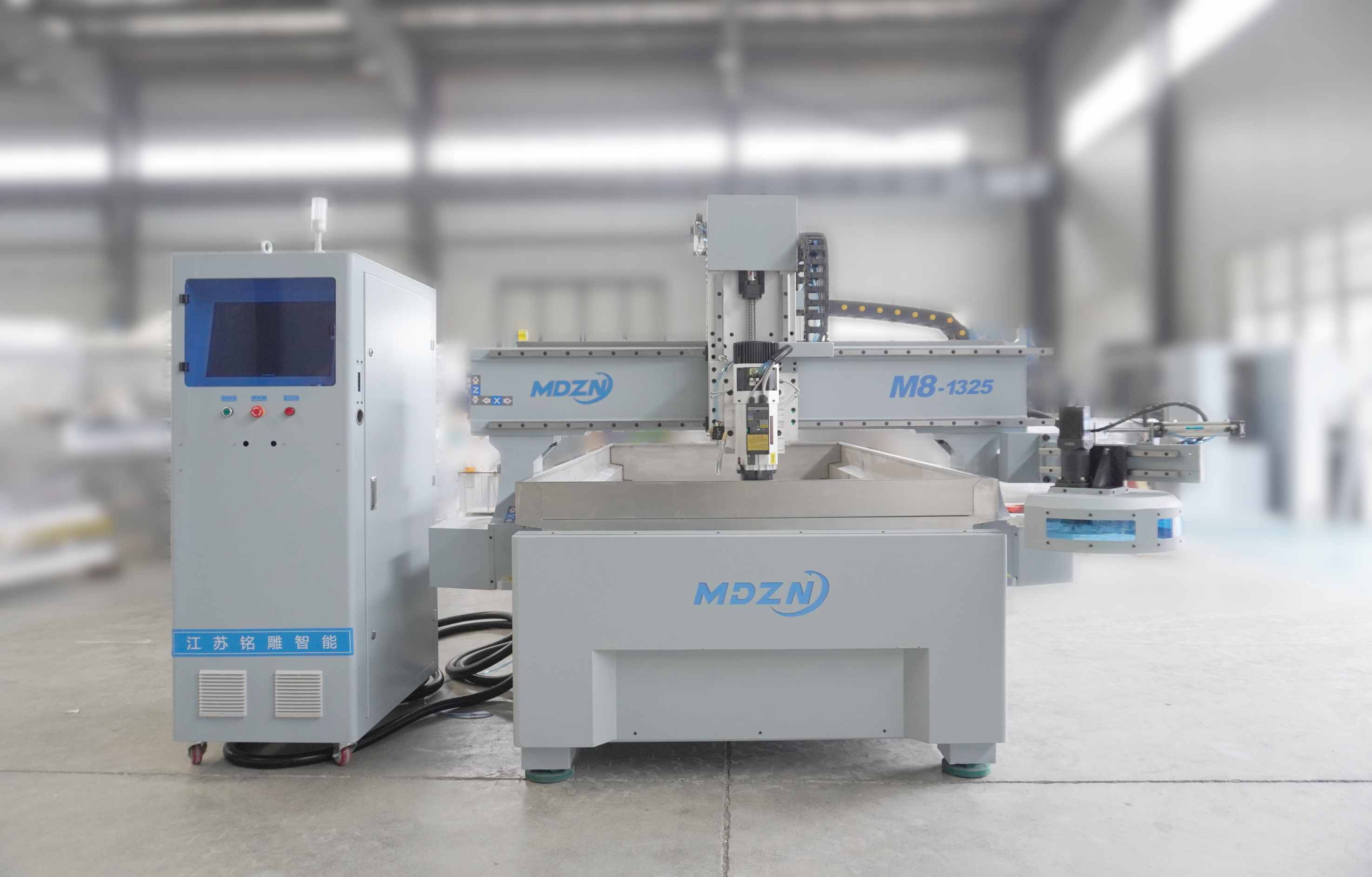 Machine à profiler CNC M8-1325