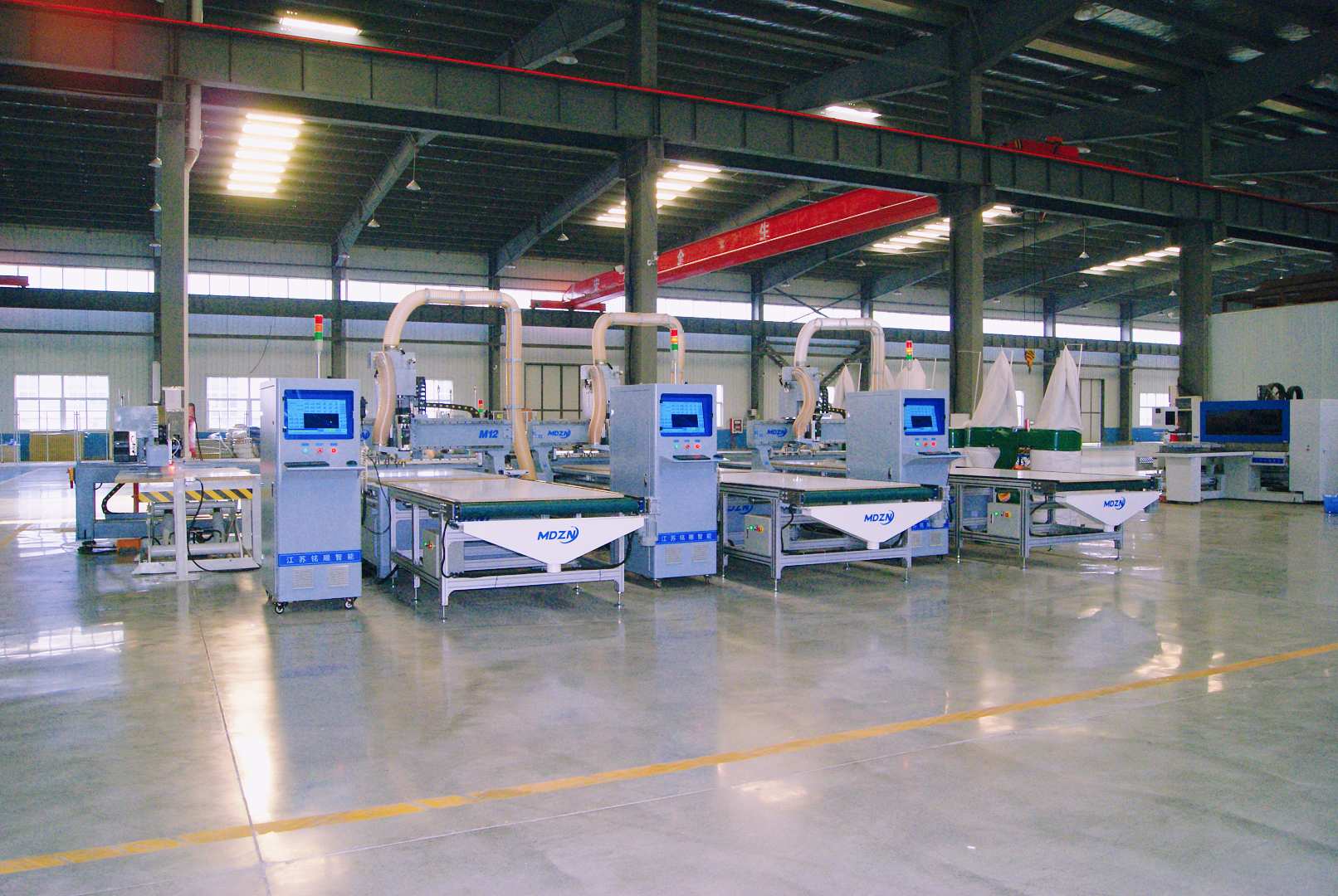 Ligne de production de vêtements M12(1+3)