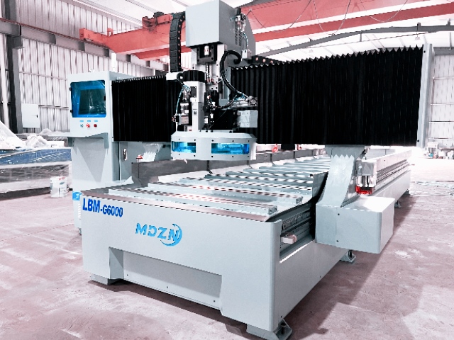Équipement de traitement de profilés CNC LBM-G6000