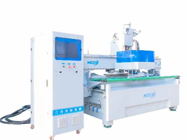Routeur CNC M8 (6 x 10) avec changeur d'outils automatique à 8 stations