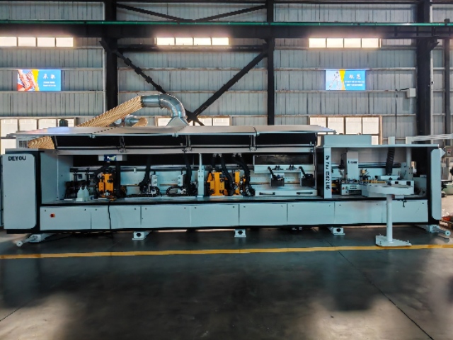 Machine à plaquer les chants laser E962 LHS